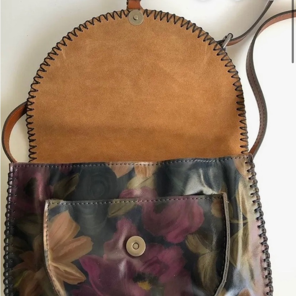 Patricia Nash Floral Tassel Crossbody Bag - Brown Multi - Picture 4 of 6
